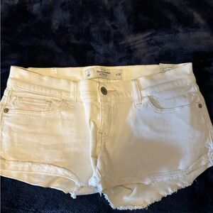 Abercrombie and fitch size 2 white denim shorts